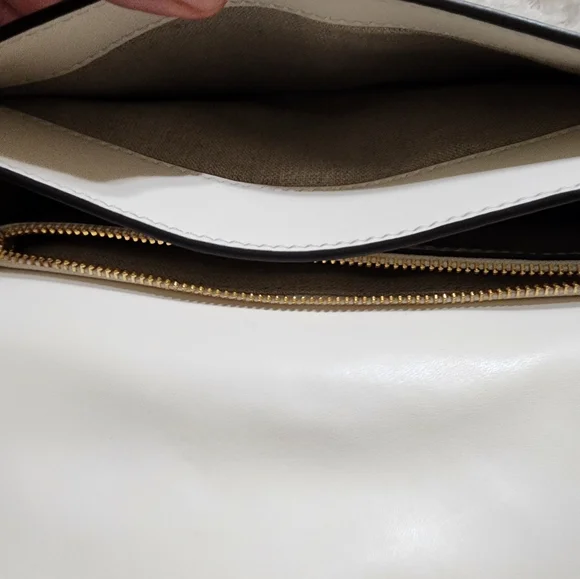 Chic Michael Kors Tan White Chain Strap Bag